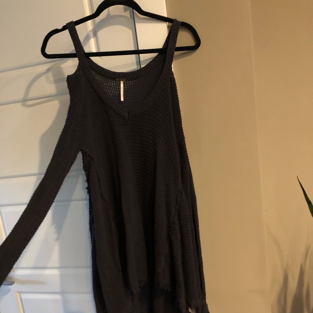 Free People Dark Gray Sweater Size Small